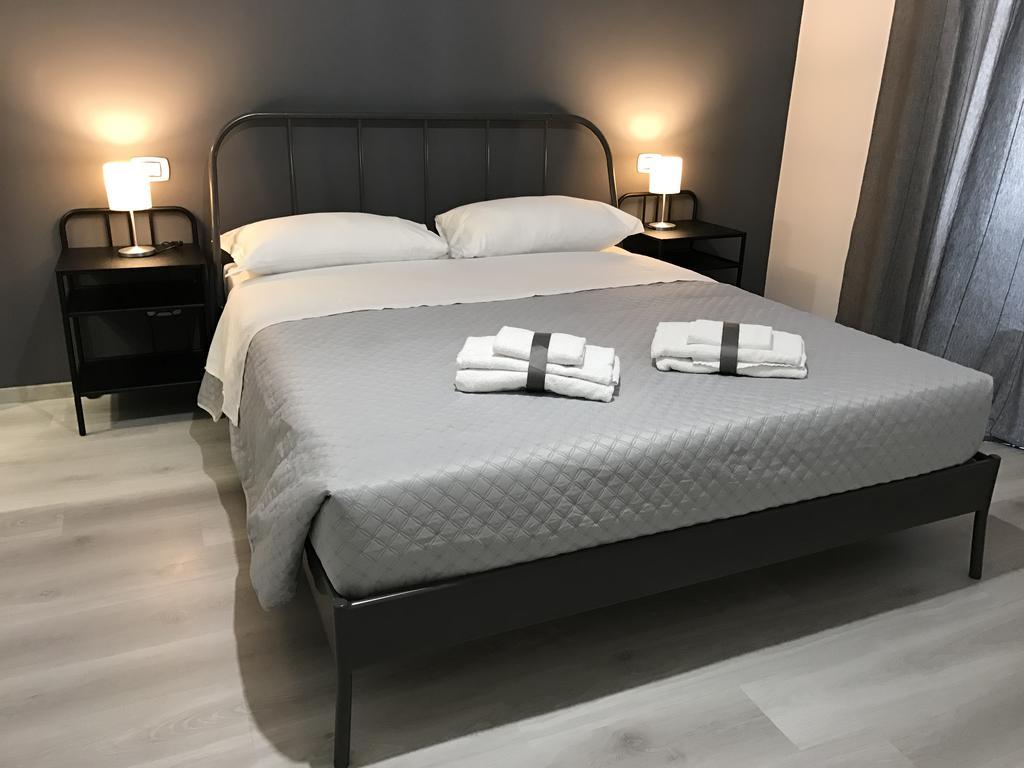 Sensation House Bed & Breakfast Roma Eksteriør bilde